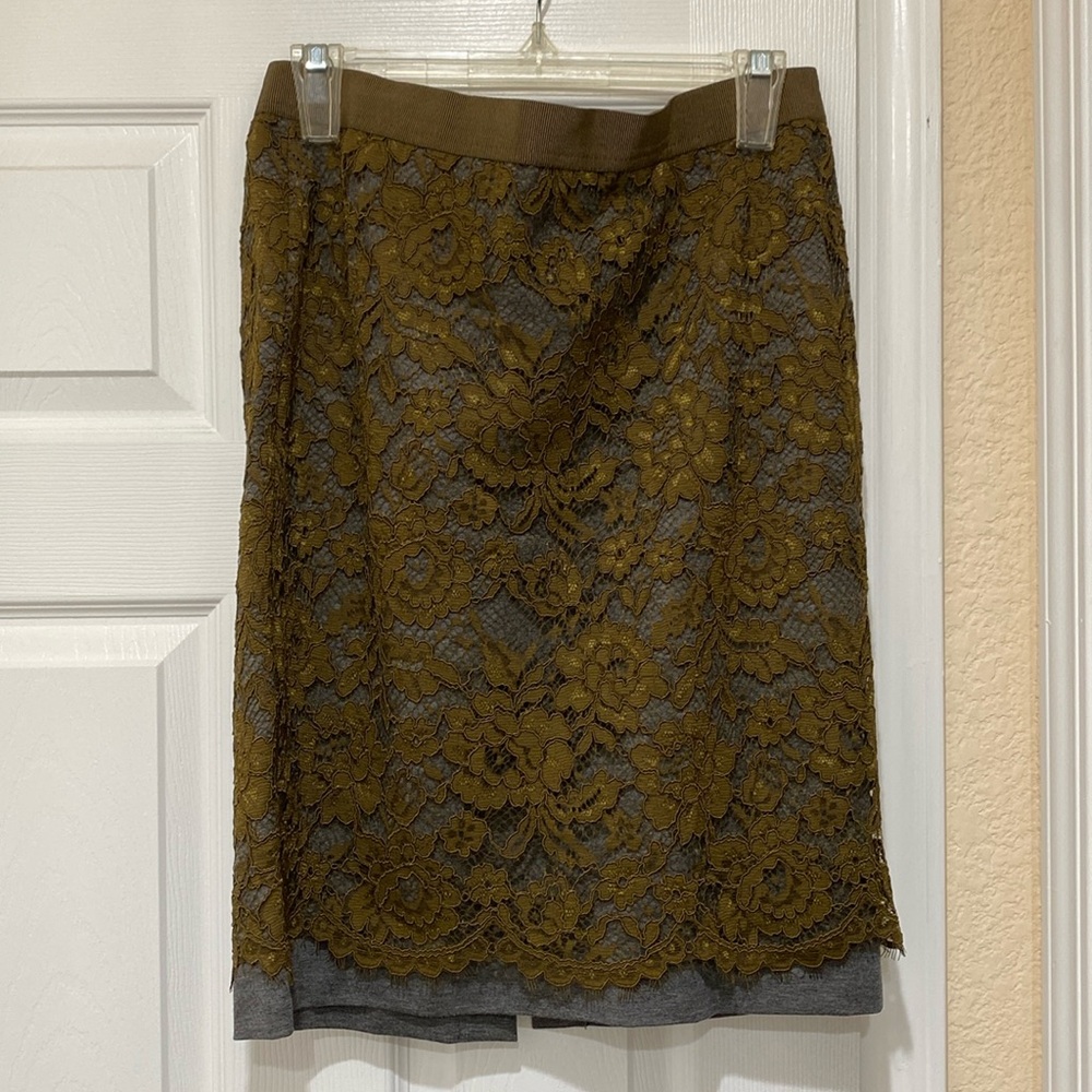 Loft Woman’s Green Laced Skirt Brand New with Tags Size 10